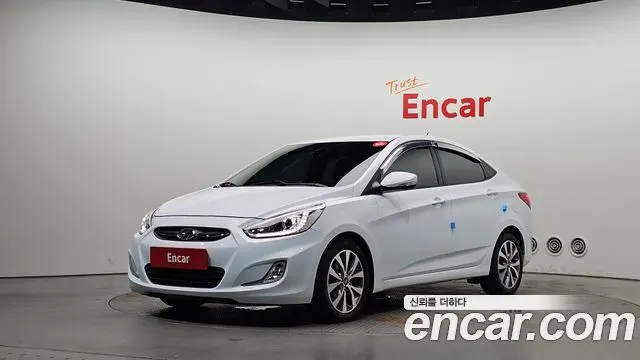 HYUNDAI ACCENT — из Кореи под ключ