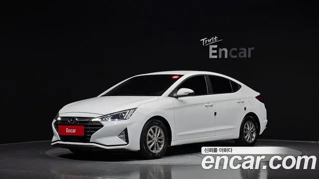HYUNDAI AVANTE 2019 — 155 225 км, белый, Корея — под ключ — фото 1