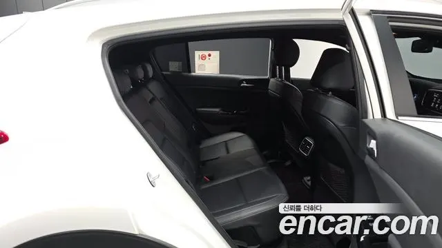 KIA SPORTAGE THE BOLD 2019 — 127 773 км, белый, Корея — под ключ — фото 12