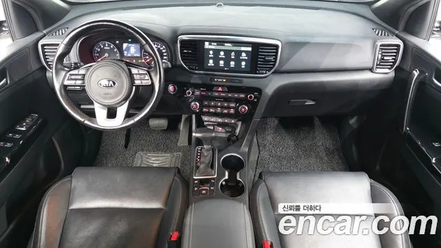 KIA SPORTAGE THE BOLD 2019 — 127 773 км, белый, Корея — под ключ — фото 7
