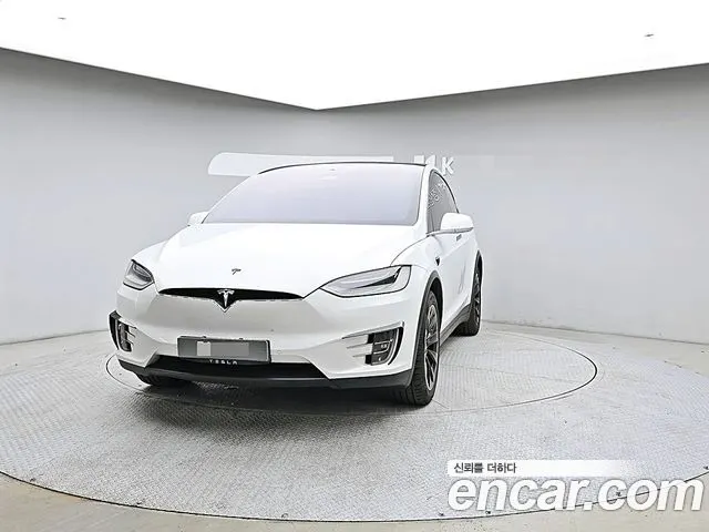 TESLA MODEL X 2020 — 136 947 км, белый, Корея — под ключ — фото 1