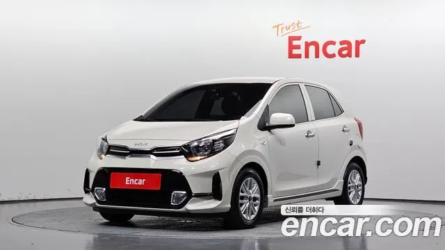 KIA MORNING URBAN 2023 — 27 700 км, белый-перламутр, Корея — под ключ — фото 1