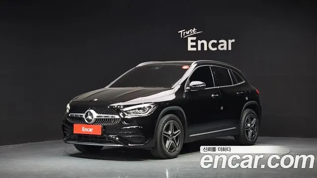 MERCEDES-BENZ GLA-CLASS H247 2020