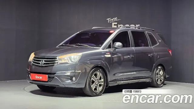 KGM KORANDO TURISMO 2015
