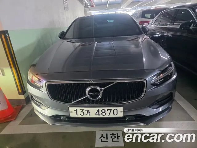 VOLVO S90 2018 — 149 023 км, серебристо-серый, Корея — под ключ — фото 1
