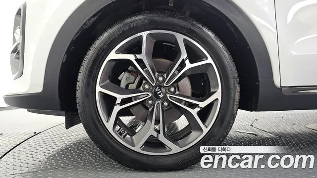 KIA SPORTAGE THE BOLD 2019 — 139 230 км, белый, Корея — под ключ — фото 5