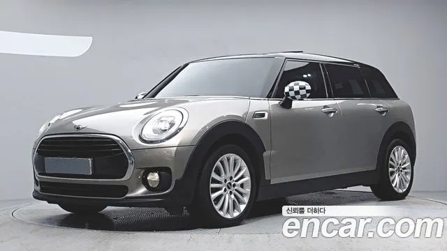 MINI COOPER CLUBMAN 2016