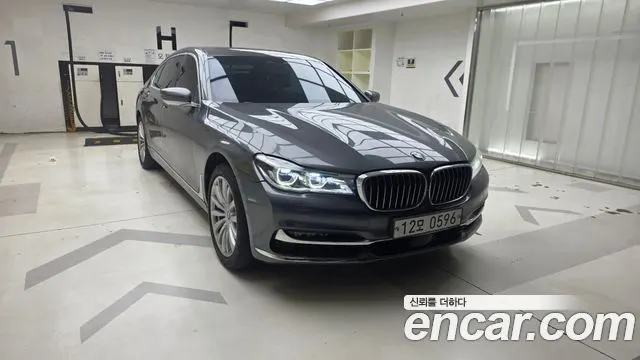 BMW 7 SERIES 2016 — 168 000 км, серый, Корея — под ключ — фото 12