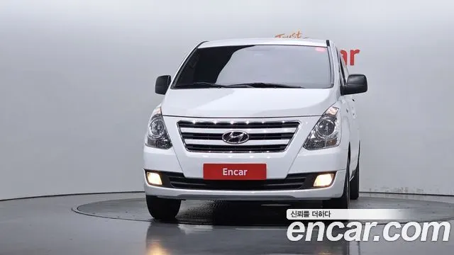 HYUNDAI GRAND STAREX 2018 — 205 201 км, белый, Корея — под ключ — фото 3