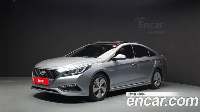 HYUNDAI SONATA HYBRID 2015 — 175 237 км, Корея — под ключ — фото 1