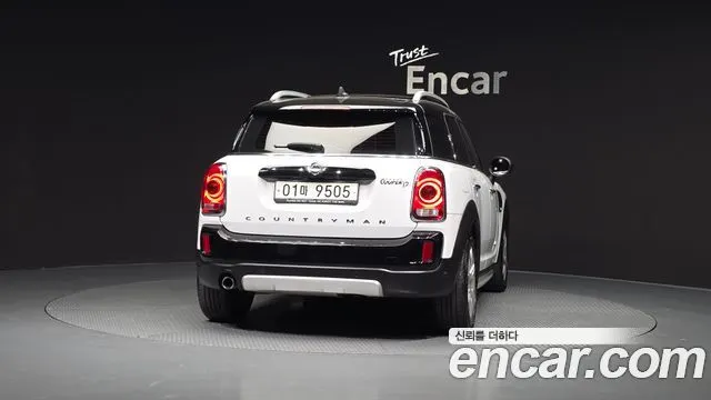 MINI COOPER D COUNTRYMAN 2019 — 69 221 км, белый, Корея — под ключ — фото 4