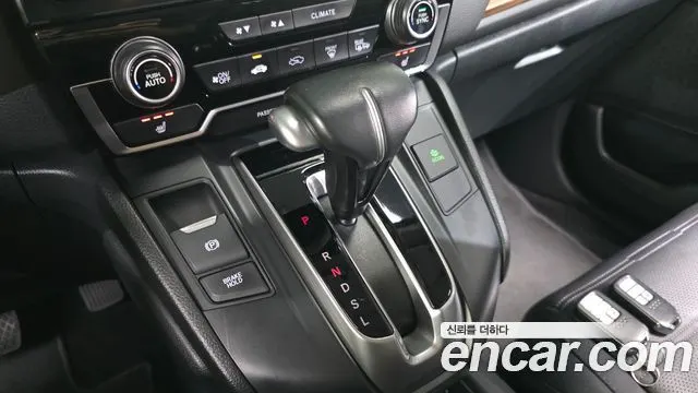 HONDA CR-V 2017 — 114 504 км, серебристо-серый, Корея — под ключ — фото 9