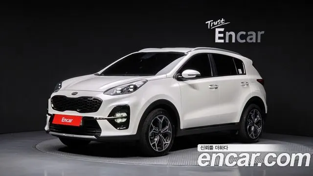 KIA SPORTAGE THE BOLD 2019 — 82 573 км, белый, Корея — под ключ — фото 1