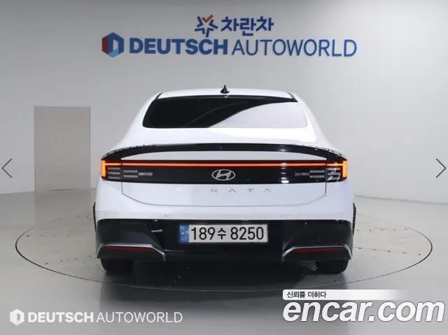 HYUNDAI SONATA HYBRID 2024 — 112 019 км, белый, Корея — под ключ — фото 4