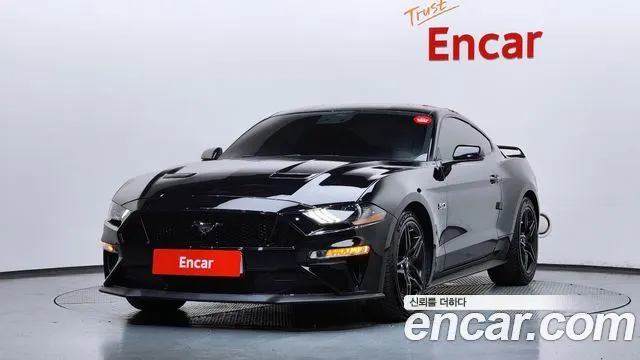 FORD MUSTANG 2020