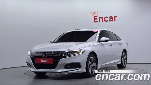 HONDA ACCORD 1 2019 — 112 921 км, белый, Корея — под ключ — фото 1
