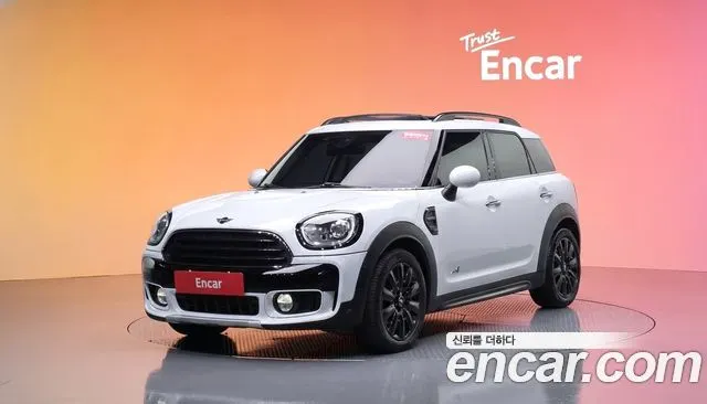 MINI COOPER D COUNTRYMAN 2019 — 133 849 км, белый, Корея — под ключ — фото 2