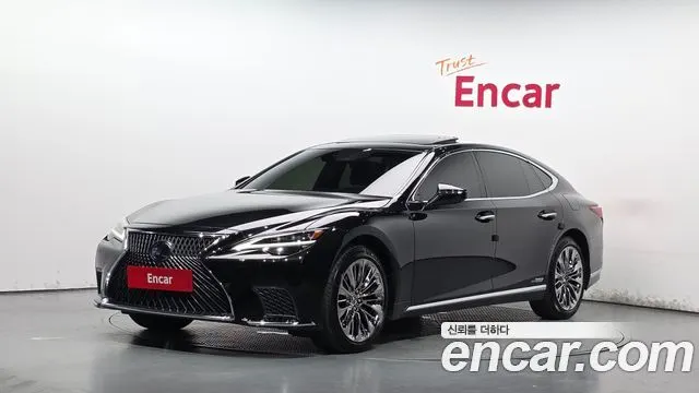 LEXUS LS500H 2021