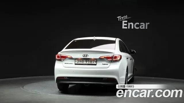 HYUNDAI SONATA HYBRID 2017 — 205 196 км, белый, Корея — под ключ — фото 4
