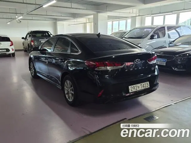 HYUNDAI SONATA 2018 — 225 000 км, чёрный, Корея — под ключ — фото 4