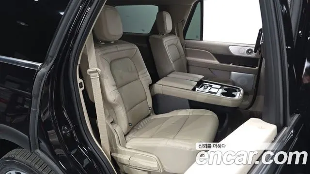 LINCOLN NAVIGATOR 2021 — 72 551 км, чёрный, Корея — под ключ — фото 11