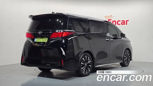 TOYOTA ALPHARD 2025 — 32 958 км, чёрный, Корея — под ключ — фото 2