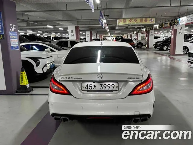 MERCEDES-BENZ CLS-CLASS W218 2016 — 135 000 км, белый, Корея — под ключ — фото 3