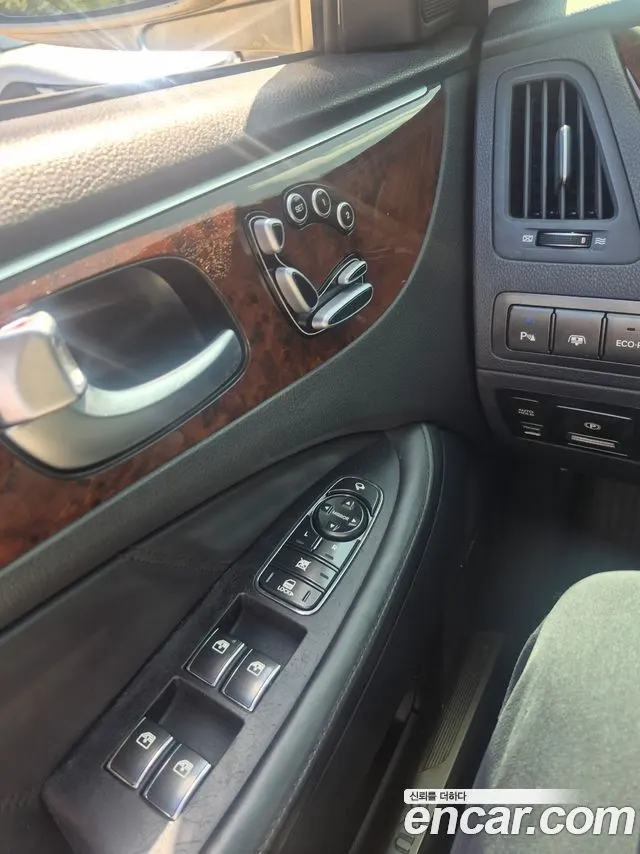 HYUNDAI EQUUS 2012 — 187 900 км, золотистый, Корея — под ключ — фото 11