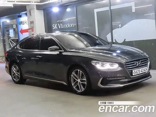 HYUNDAI GRANDEUR 2018 — 200 829 км, серый, Корея — под ключ — фото 1