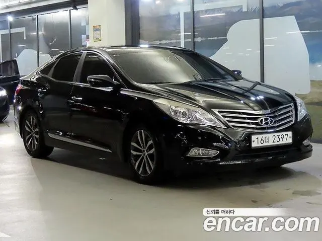 HYUNDAI GRANDEUR 2012 — 77 796 км, чёрный, Корея — под ключ — фото 12
