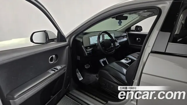 HYUNDAI IONIQ 5 2022 — 163 352 км, серебристо-серый, Корея — под ключ — фото 10