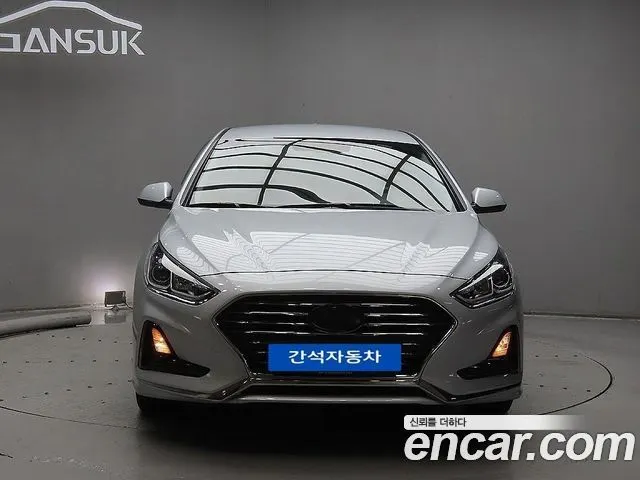 HYUNDAI SONATA 2018 — 333 450 км, серебристо-серый, Корея — под ключ — фото 3