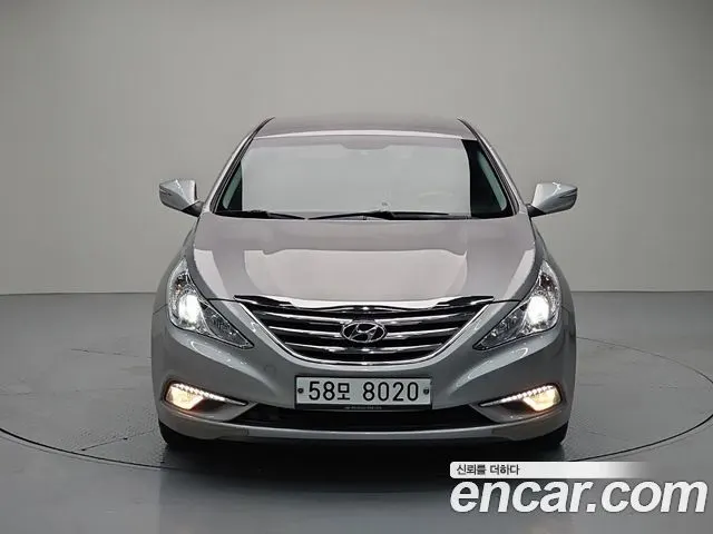 HYUNDAI SONATA THE BRILLIANT 2014 — 156 596 км, серебристо-серый, Корея — под ключ — фото 2