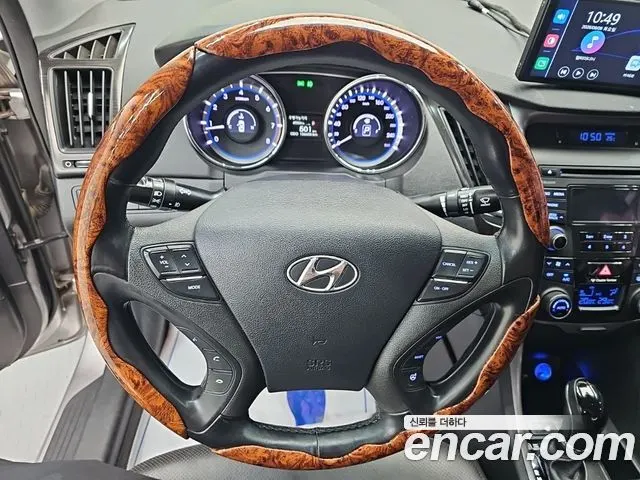 HYUNDAI SONATA THE BRILLIANT 2014 — 156 596 км, серебристо-серый, Корея — под ключ — фото 9