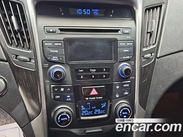 HYUNDAI SONATA THE BRILLIANT 2014 — 156 596 км, серебристо-серый, Корея — под ключ — фото 10