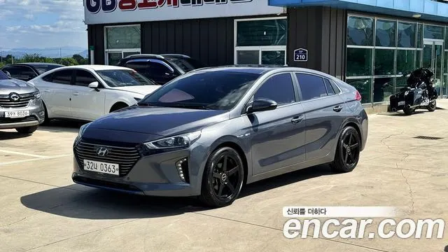 HYUNDAI IONIQ HYBRID 2017