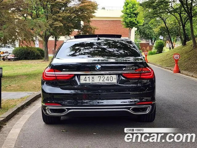 BMW 7 SERIES 2018 — 143 651 км, чёрный, Корея — под ключ — фото 4