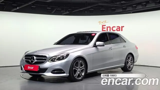 MERCEDES-BENZ E-CLASS W212 2016