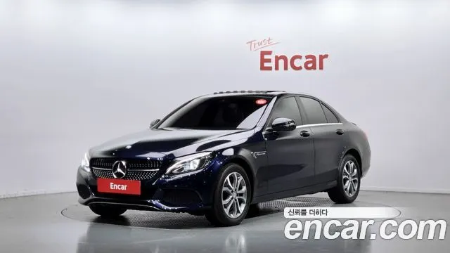 MERCEDES-BENZ C-CLASS W205 2017
