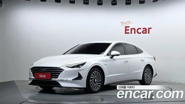 HYUNDAI SONATA HYBRID 2020