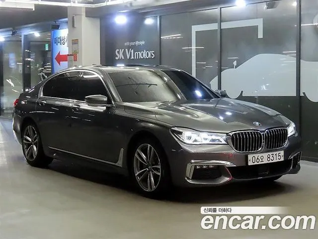 BMW 7 SERIES 2018 — 181 724 км, серый, Корея — под ключ — фото 12