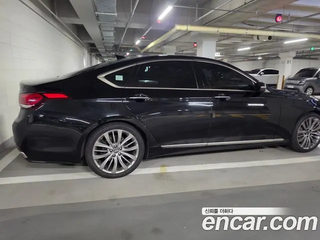 HYUNDAI GENESIS DH 2016