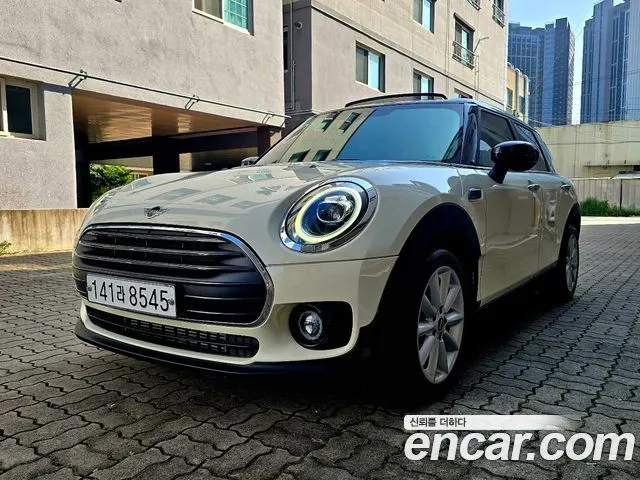 MINI COOPER CLUBMAN 2021