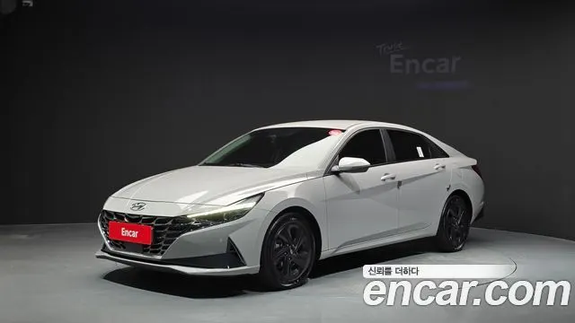 HYUNDAI AVANTE HYBRID 2021