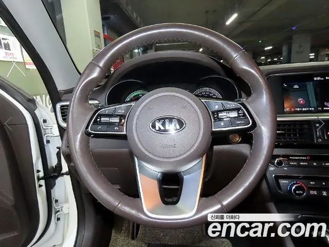 KIA K5 HYBRID 2019 — 151 890 км, белый, Корея — под ключ — фото 8