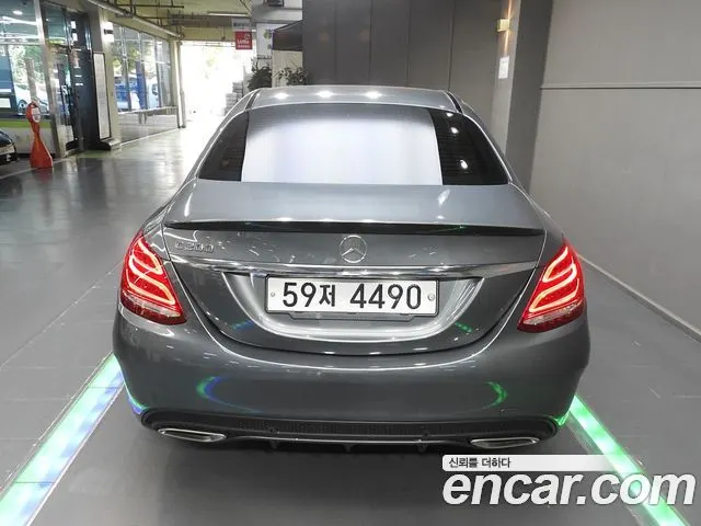 MERCEDES-BENZ C-CLASS W205 2017 — 127 389 км, серый, Корея — под ключ — фото 4