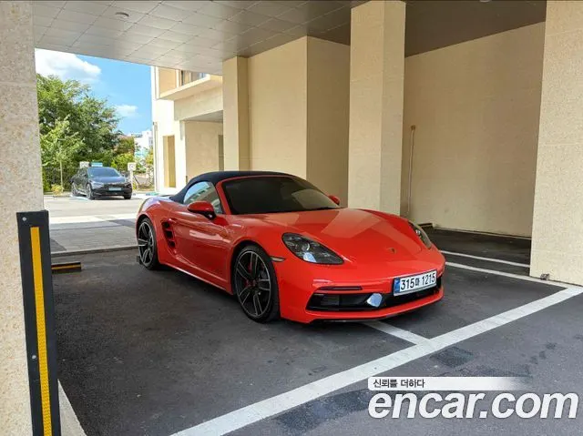 PORSCHE 718 BOXSTER 2018
