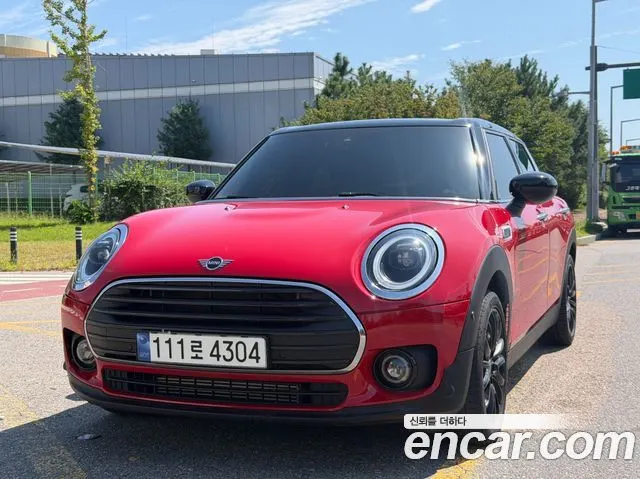 MINI COOPER CLUBMAN 2024