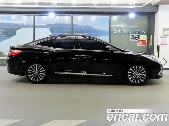 HYUNDAI GRANDEUR 2013 — 152 578 км, чёрный, Корея — под ключ — фото 3