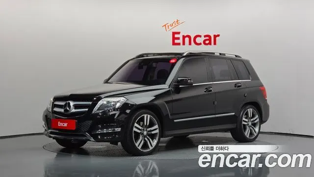 MERCEDES-BENZ GLK-CLASS X204 2014 — 221 298 км, чёрный, Корея — под ключ — фото 1